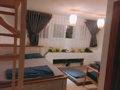 Hot Home 2 - Phan ?inh Phung