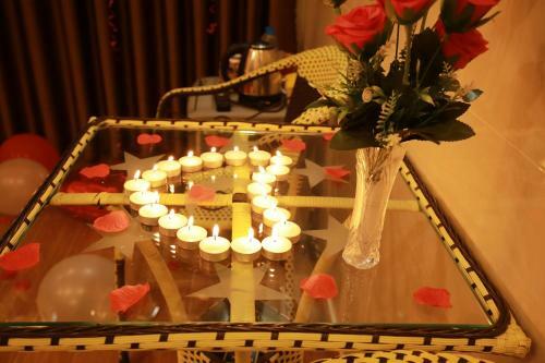 Ves - Pa Luxury Hotel