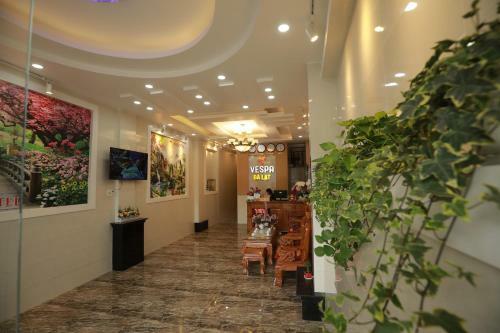 Ves - Pa Luxury Hotel