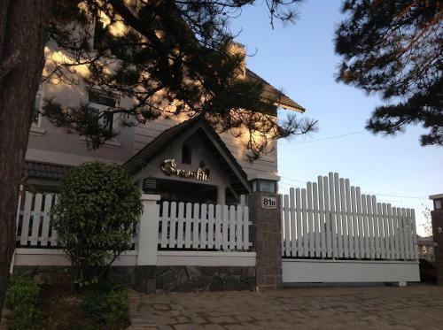 Greenhill Villa Hotell ?� L?t