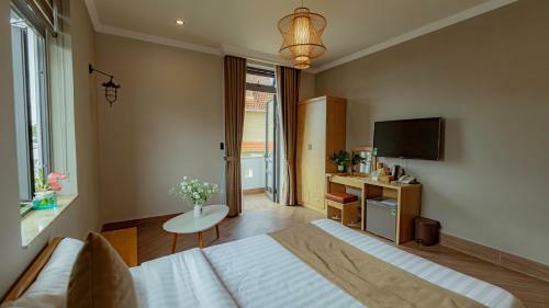 Maymimi Villa Hotel In Dalat