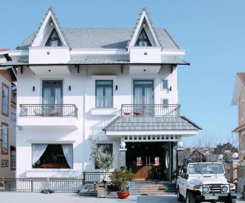 Maymimi Villa Hotel In Dalat