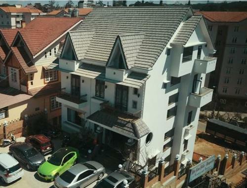 Maymimi Villa Hotel In Dalat