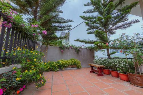 Maymimi Villa Hotel In Dalat