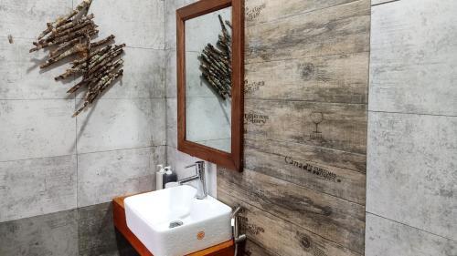 Hotel L�ng K� H?