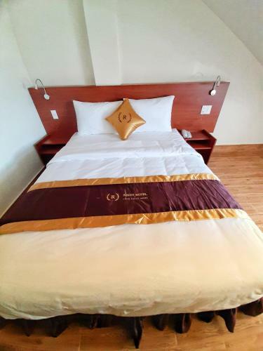 Rinny Hotel