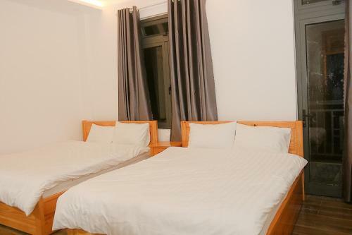 ??ng Ti?n Hotel ?� L?t