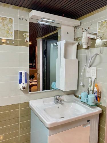 Bed & Breakfast Csltdl & Coffee S�n V??n V??ng B?o Long ?� L?t