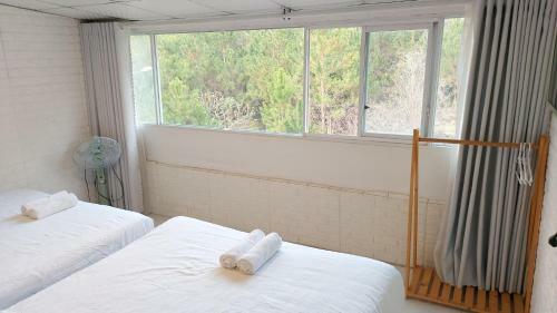 Hotel H� Linh