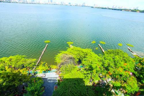 Hanoi Home 2 - Lake View Apartment