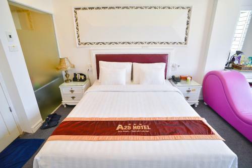 A25 Hotel - D?ch V?ng H?u