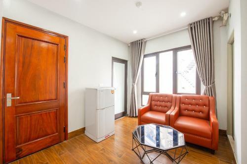 Oyo 411 Van Nam Hotel