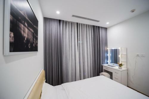 Bom Homes- Vinhomes Skylake- Service Apartment