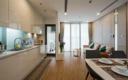 Bom Homes- Vinhomes Skylake- Service Apartment