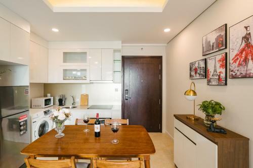 Apartamento Vinhomes Dcapitale Romantic Lakeview 2brs