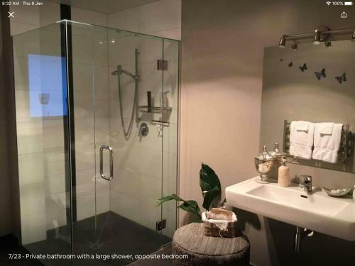 The Flower Nest Retreat