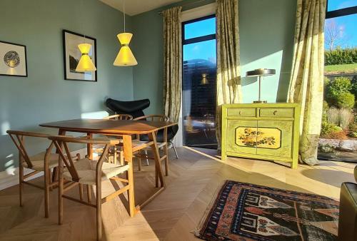 Hostal Tilvery - Boutique Accommodation