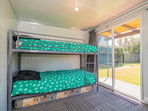 Walk To The Water - Whangamata Holiday Home