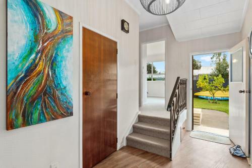 Moreton View - Gisborne Holiday Home
