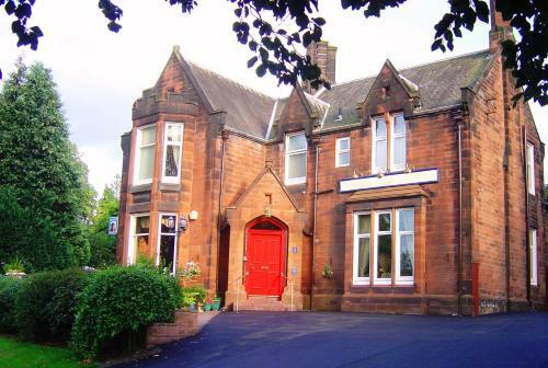 Hostal Huntingdon House Hotel