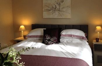 Bed & Breakfast Church Lodge