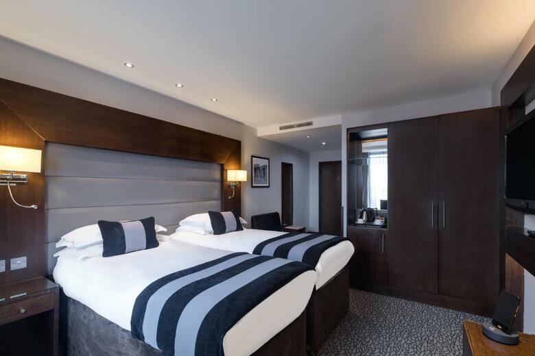 Hotel Park Grand London Heathrow