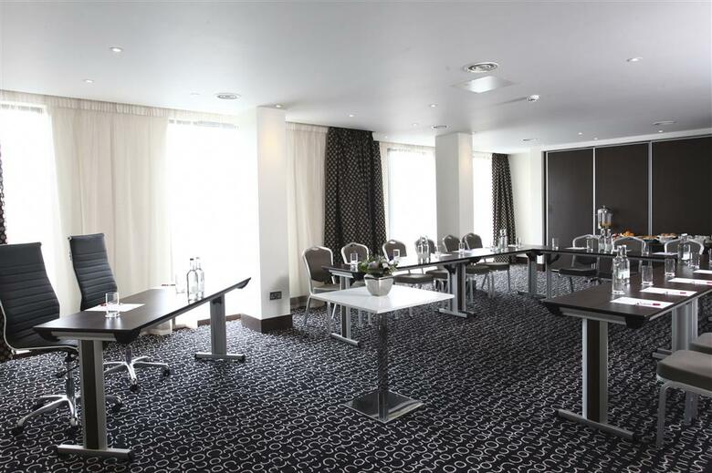 Hotel Park Grand London Heathrow