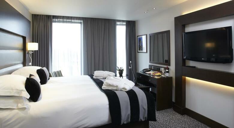 Hotel Park Grand London Heathrow