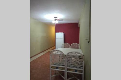Casa Amueblada Con Jard�n En Tezoyuca Morelos