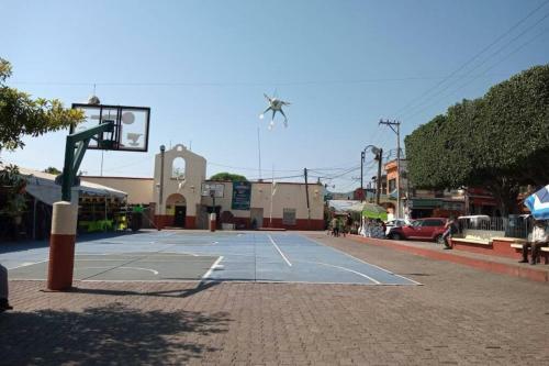 Casa Amueblada Con Jard�n En Tezoyuca Morelos