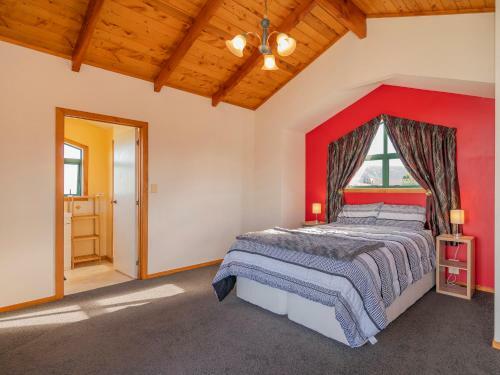 Sensational On Centennial - Whitianga Holiday Home