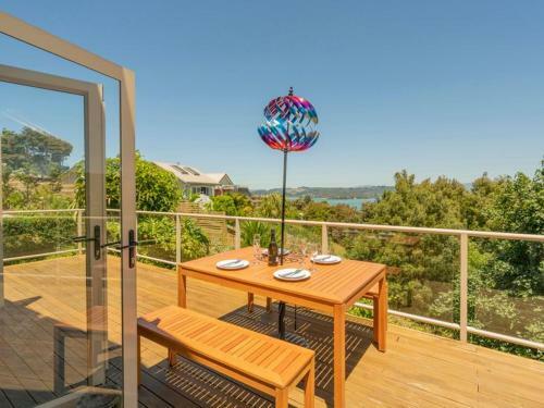 Hosts On The Coast Rural And Sea Vista