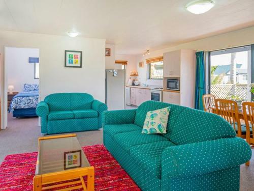Hosts On The Coast Endeavor Cottage