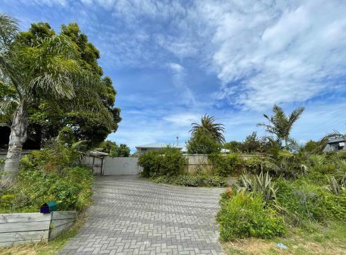 Palm And Fruit Tree Haven, With Spacious Outdoor Areas, In Central Mount.