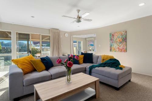 Relaxed Coastal Family House
