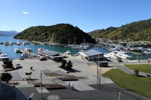 Apartamento Oxleys One Bedroom Harbour Views