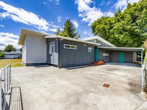 Alpine Retreat - Ohakune Holiday Home