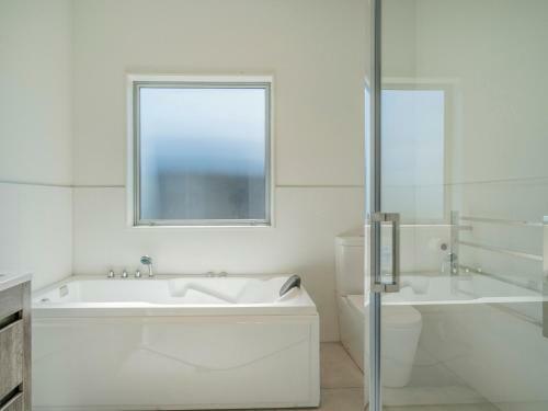 Matarangi Villas - Matarangi Holiday Home