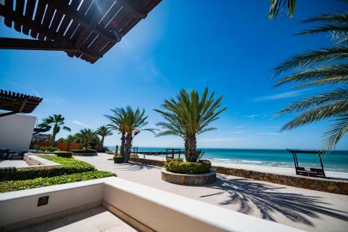 Apartamento Playa de La Paz - Luxury 2 Bedroom Condo Ocean Front