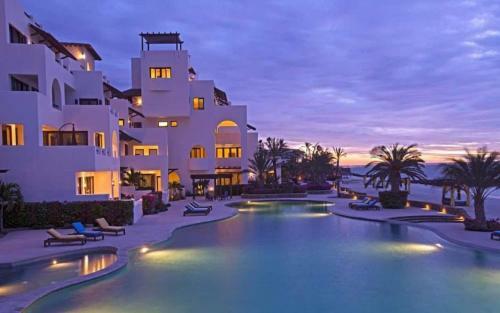 Apartamento Playa de La Paz - Luxury 2 Bedroom Condo Ocean Front