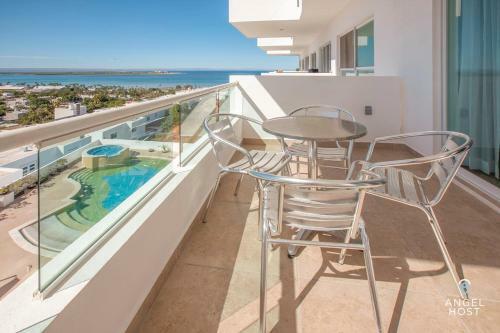 3rd Flr Condo With Spectacular Ocean View & Pool Onsite