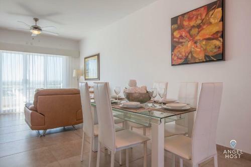 3rd Flr Condo With Spectacular Ocean View & Pool Onsite