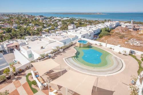 3rd Flr Condo With Spectacular Ocean View & Pool Onsite
