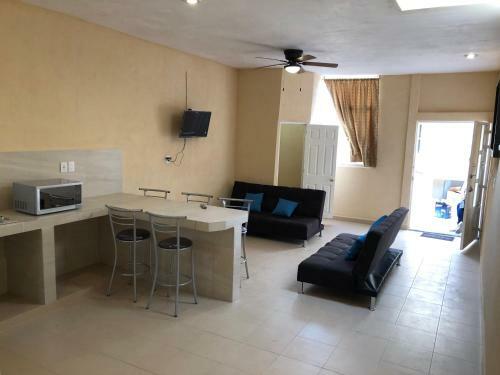 Apartamento Departamentos #3 Leon Coeci Centrico En Actividades