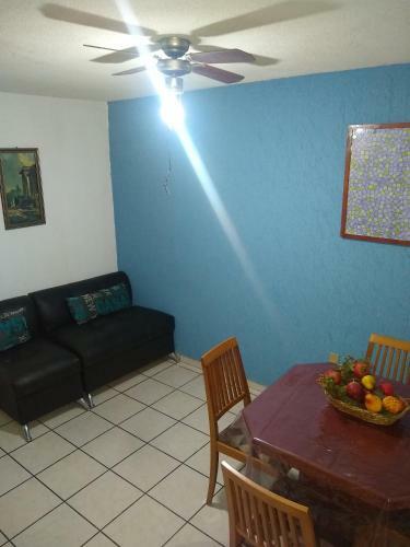Mi Casa En Le�n Cerca De Todo