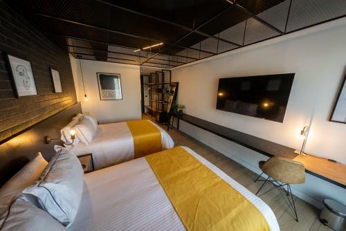 Fulton Business Luxury Hotel