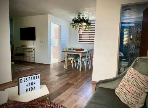 Apartamento Zona Andares Con Sala De Cine Privada