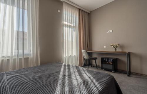 Hotel History ? ???????? ???????