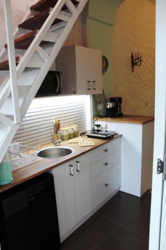 Apartamento Old Town Studio With Picture Perfect Terrace !