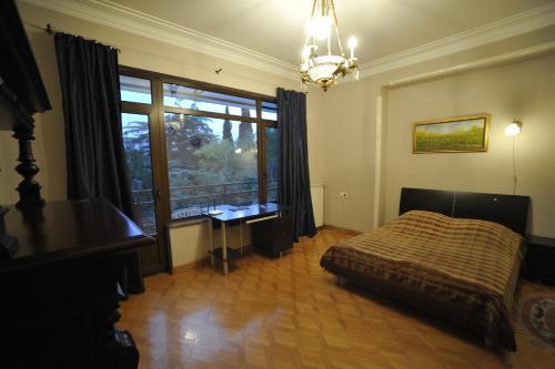 Apartment On Gia Chanturia Str 5